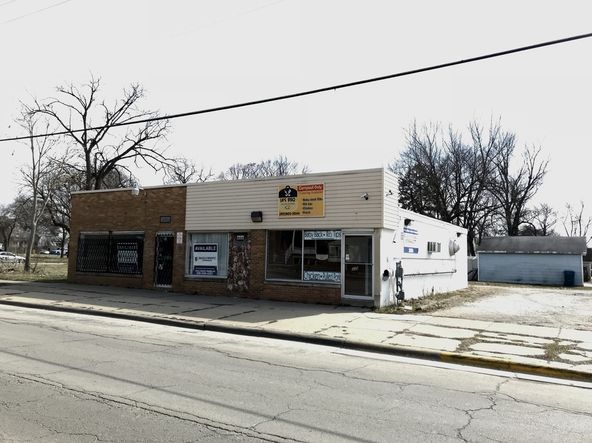 330 W. Station St., Kankakee, IL 60901